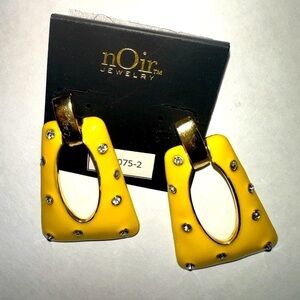 NWT nOir jewelry yellow rhinestone gold retro earrings party
